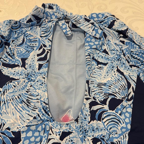 Lilly Pulitzer One Piece Rash-guard Swimsuit. Size 8 - Picture 7 of 12